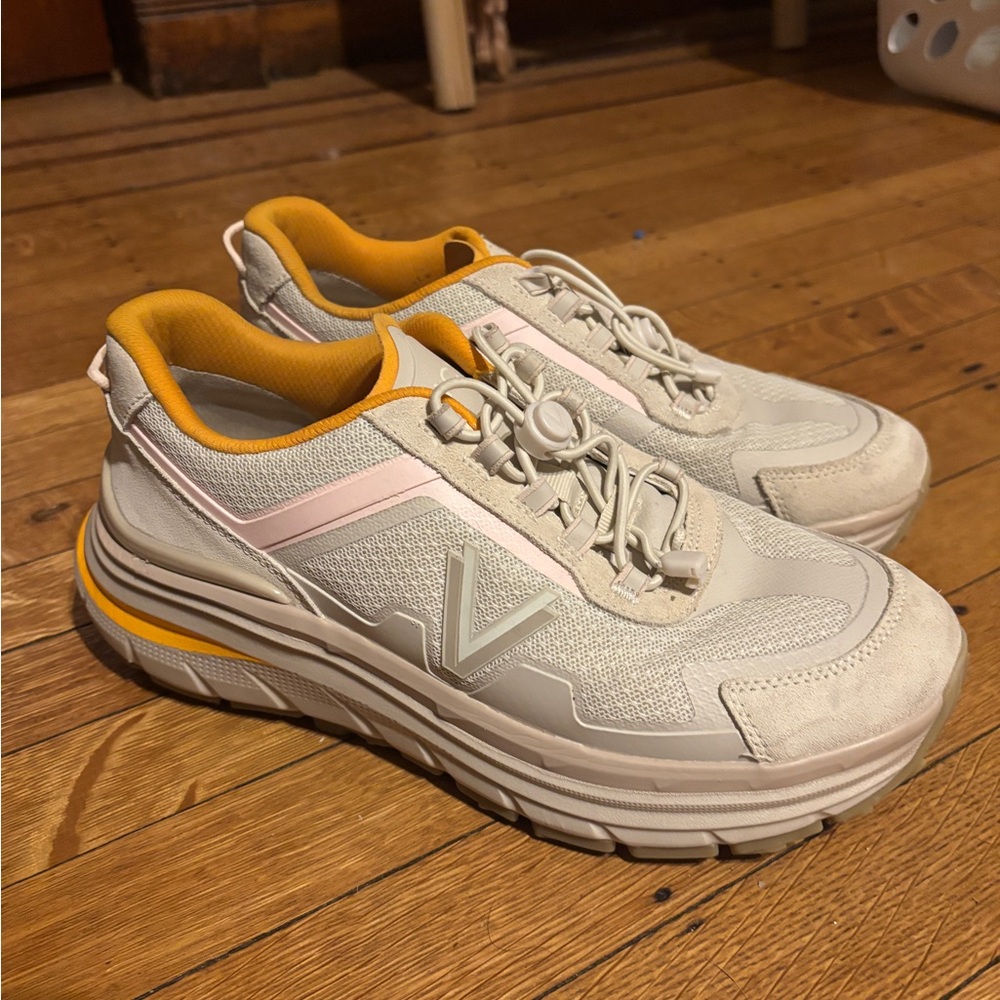 Vionic Leather Water Resistant Lace Up Trainers - Walk Max Sierra - Picture 2 of 4